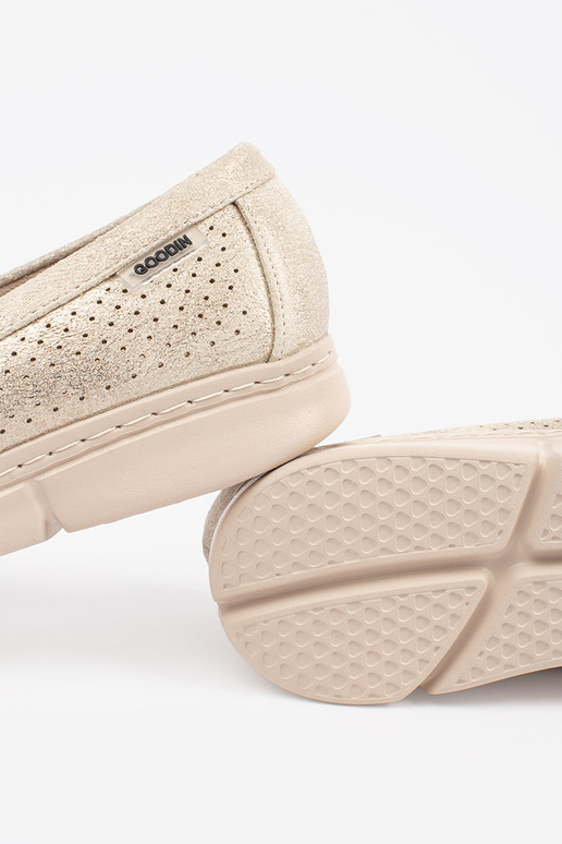 Mėlynos zomšinės basutės