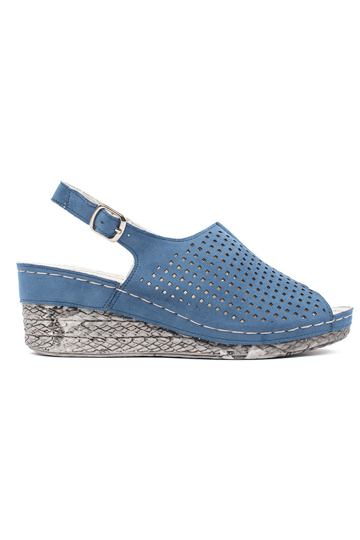 Baltos pusbačiai Baltos pusbačiai