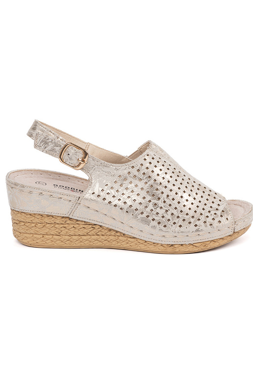 Smėlio spalvos basutės Smėlio spalvos basutės