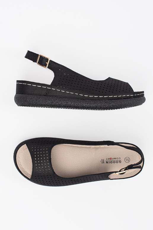 Juodos spalvos patogūs sandalai Juodos spalvos patogūs sandalai