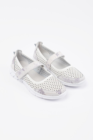 Smėlio spalvos balerinos 2