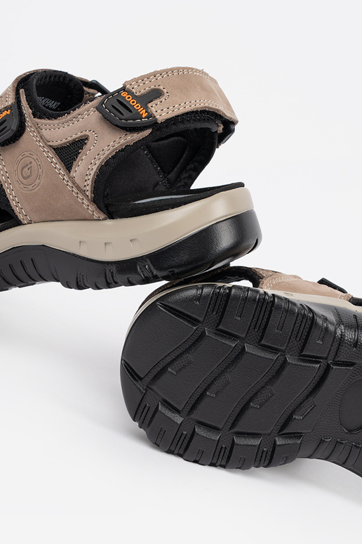 Sportinės basutės rudos spalvos