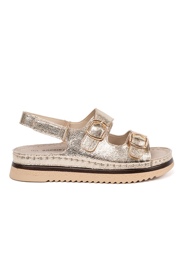 Aukso spalvos sandalai su...