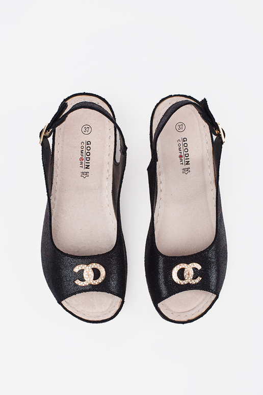 Juodos spalvos sandalai ant... Juodos spalvos sandalai ant...