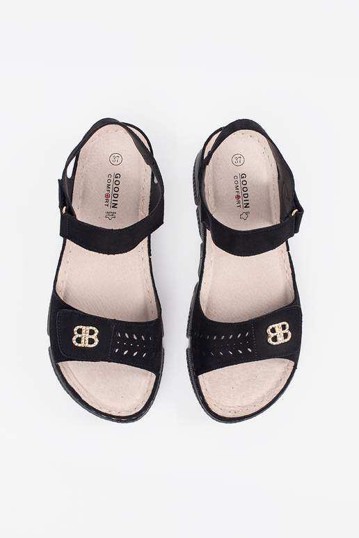 Juodos spalvos sandalai moterims