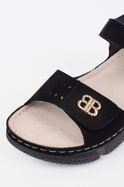 Juodos spalvos sandalai moterims