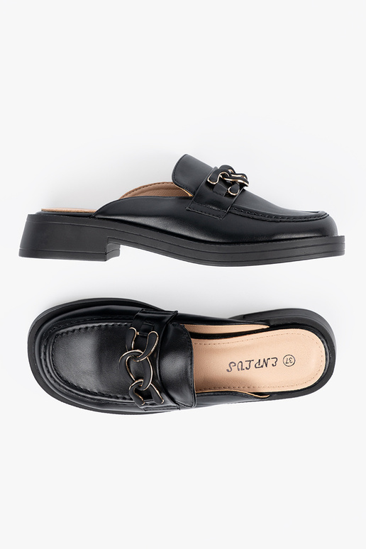 Juodos spalvos šlepetės iš dirbtinės...