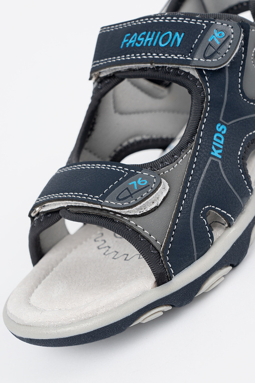 Tamsiai mėlynos spalvos berniukų...