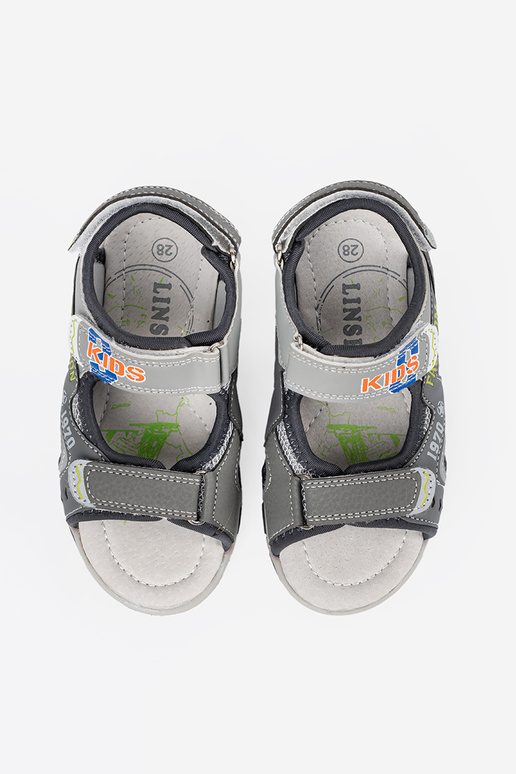 Pilkos spalvos berniukų bateliai