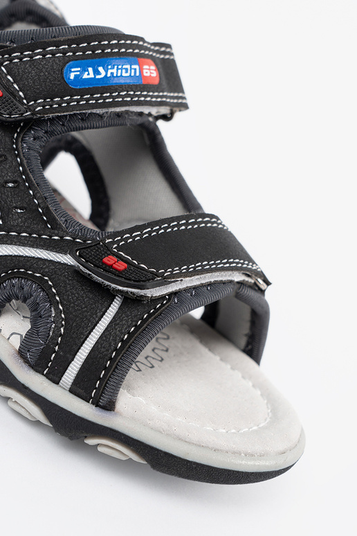 Juodos spalvos berniukų sandalai