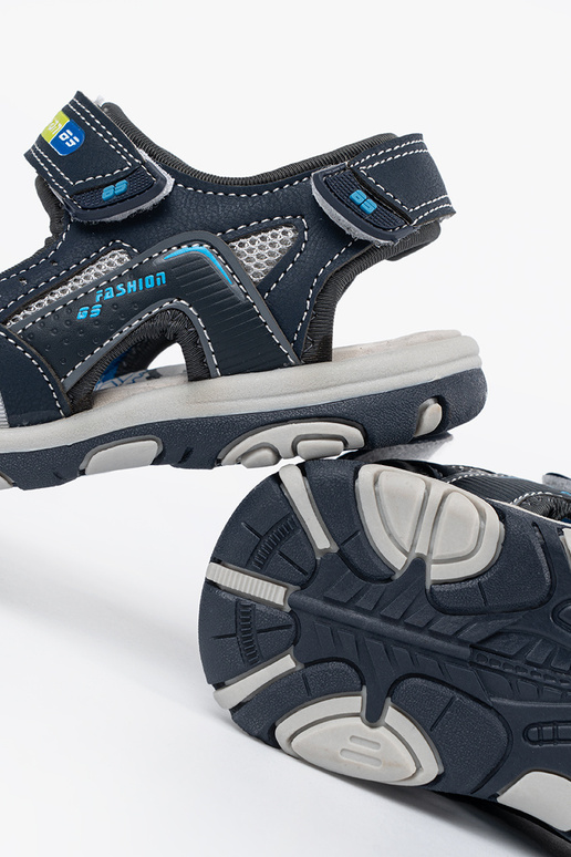 Mėlynos spalvos berniukų bateliai