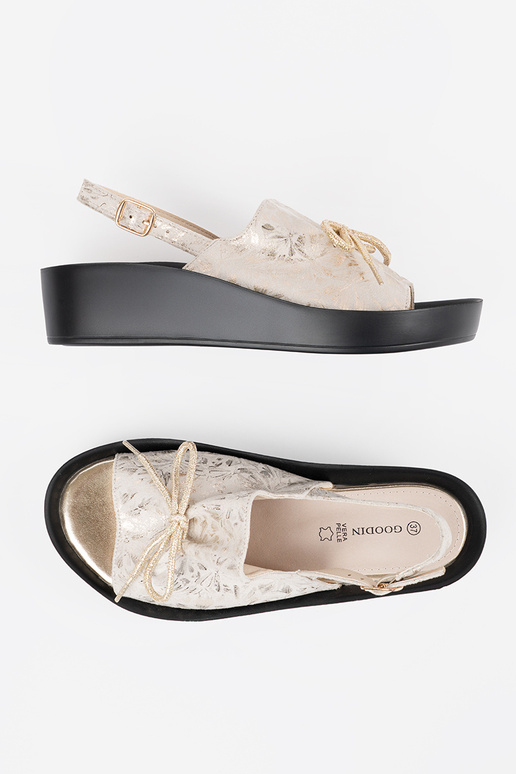 dramblio kaulo spalvos sandalai dramblio kaulo spalvos sandalai