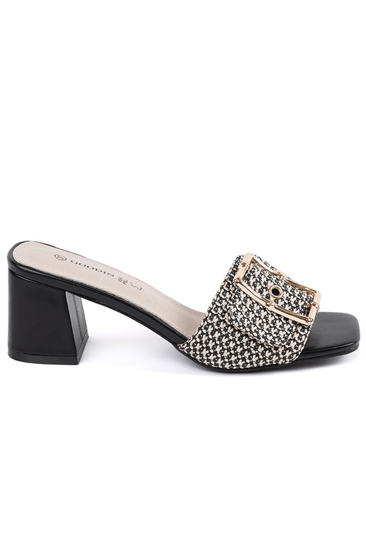 Moteriškos juodos-baltos šlepetės ant...