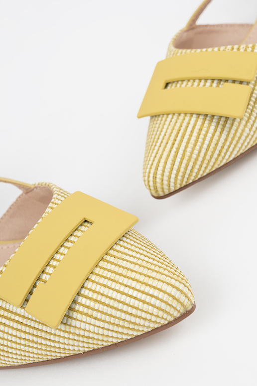 Moteriškos geltonos basutės su atviru...