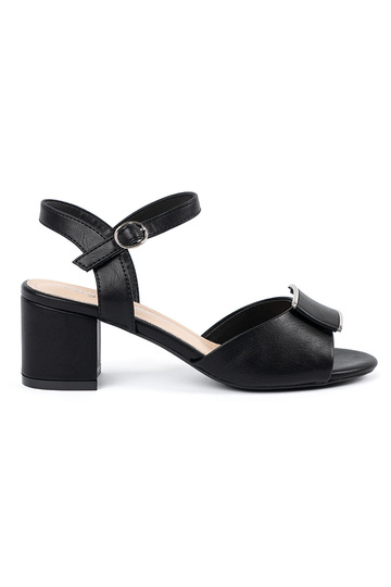 Moteriškos basutės ant...