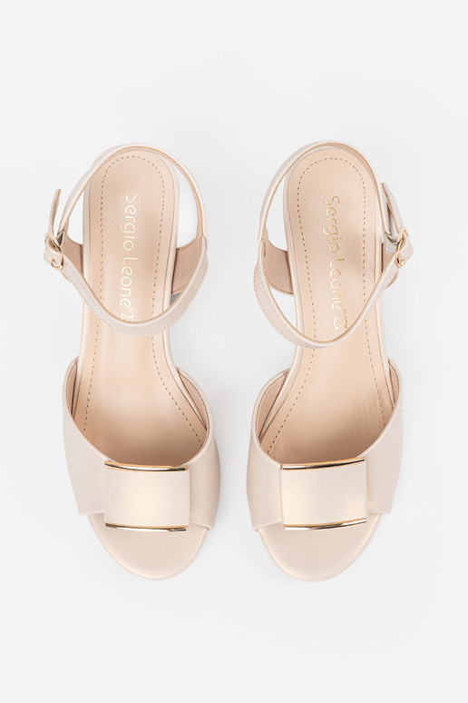 Rudos spalvos moteriški sandalai ant... Rudos spalvos moteriški sandalai ant...