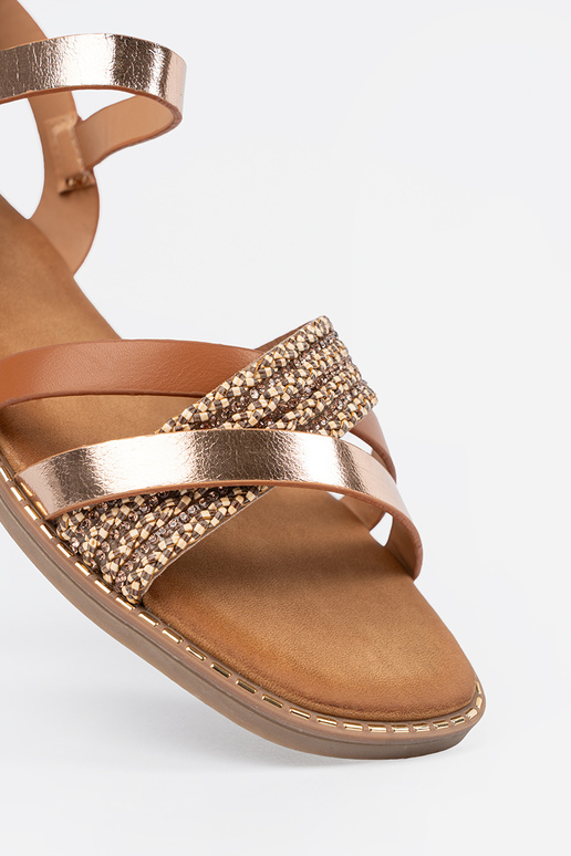 Moteriškos basutės ant kulno su...