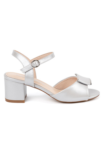 Aukso spalvos moteriški...