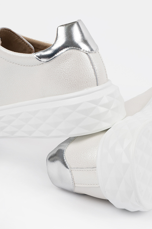 Balti-sidabriniai odiniai Sergio... Balti-sidabriniai odiniai Sergio...