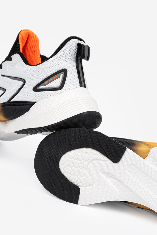 Baltos-juodos spalvos sportiniai batai