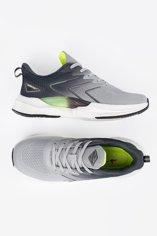 pilkos spalvos sportiniai batai