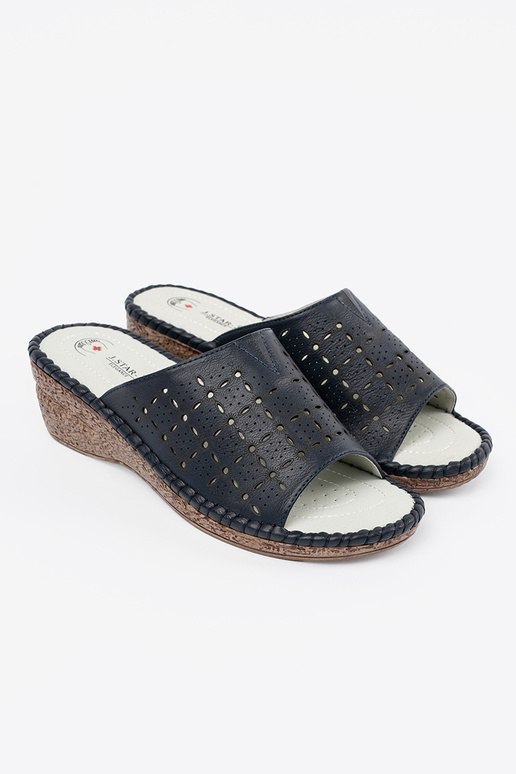 Moteriškos šlepetės ant platformos...