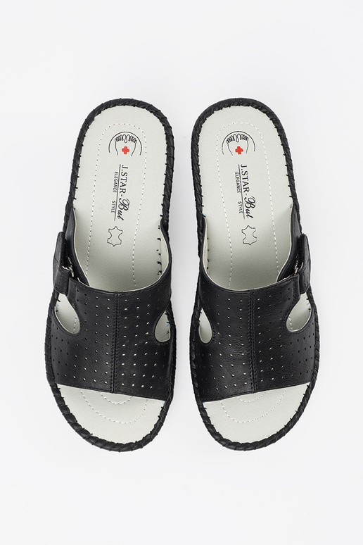 Šlepetės ant platformos su išpjovomis...