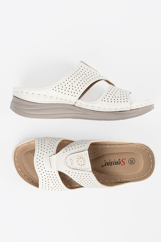 Patogūs šlepetės su įrangais baltos...