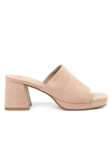 Moteriškos šlepetės ant...