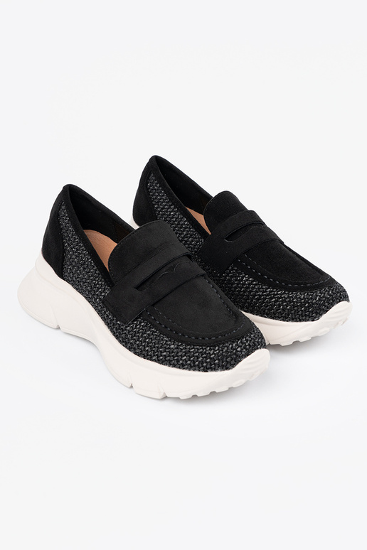 juodos spalvos pusbačiai ant storo pado juodos spalvos pusbačiai ant storo pado