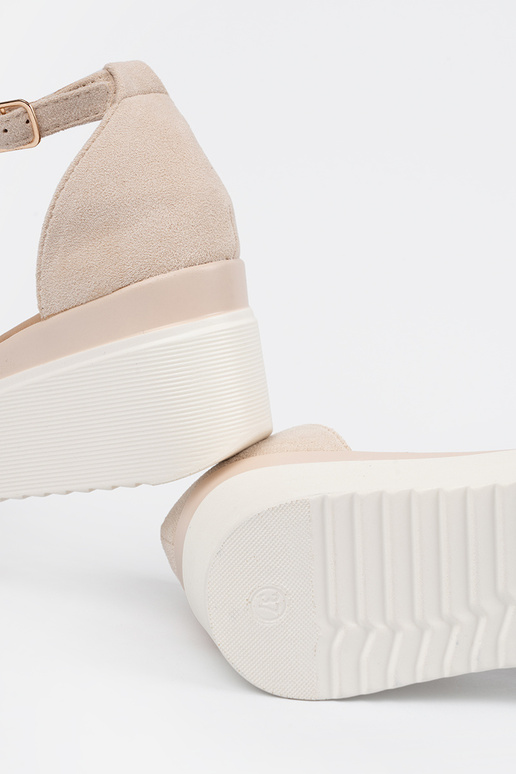 dramblio kaulo spalvos sandalai... dramblio kaulo spalvos sandalai...