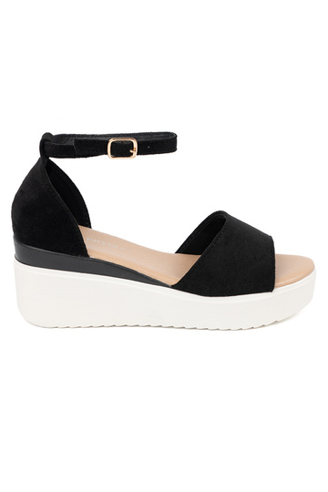 juodos spalvos sandalai...