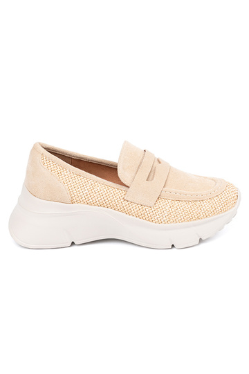 dramblio kaulo spalvos...