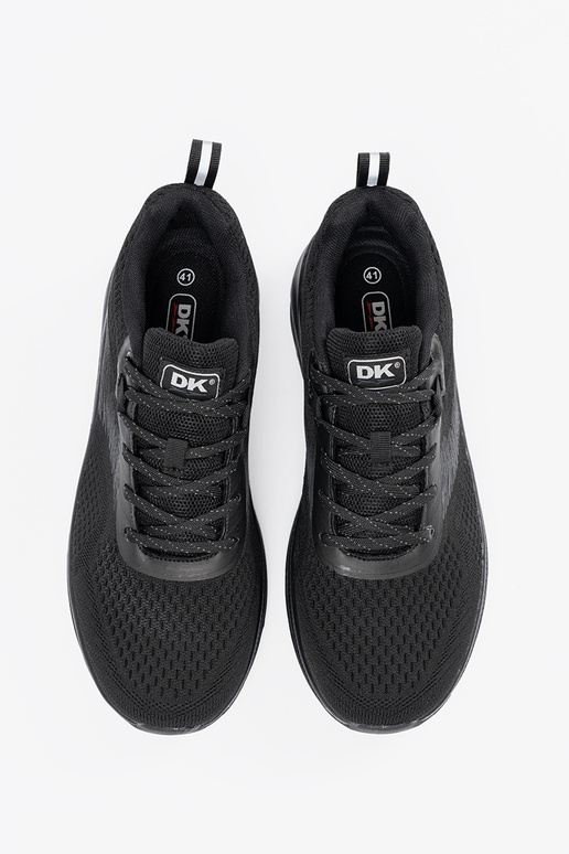 Juodos spalvos sportiniai bateliai