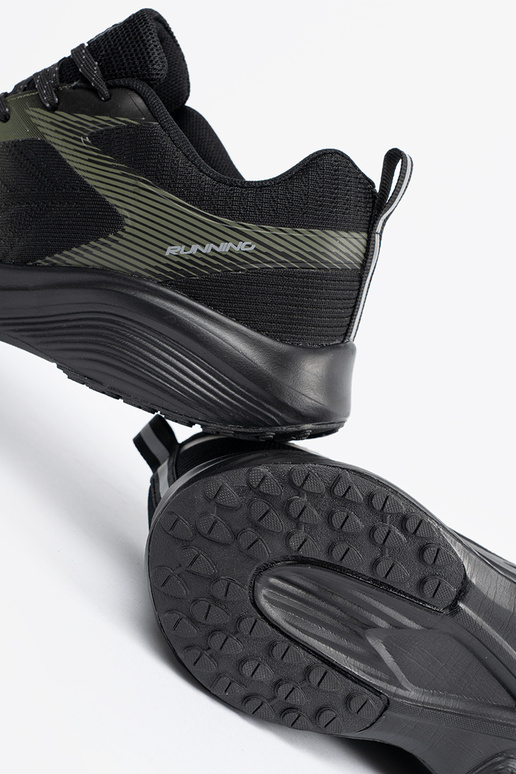 Chaki spalvos lengvi vyrų sportiniai...