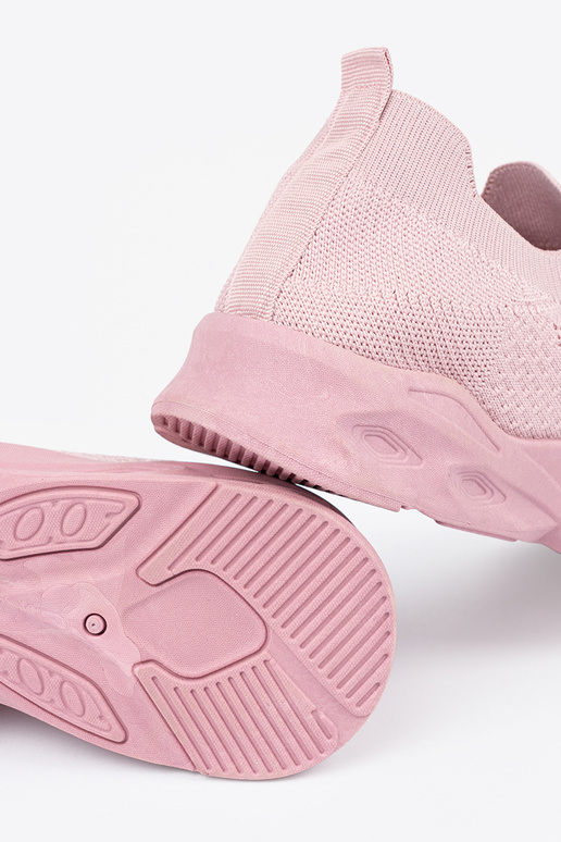 rožinės spalvos sportiniai batai... rožinės spalvos sportiniai batai...