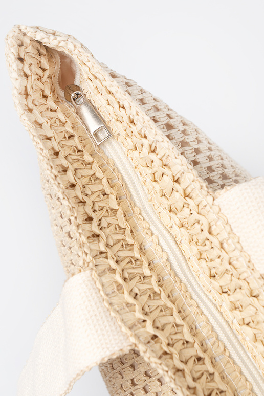 Ryškios smėlio spalvos paplūdimio...