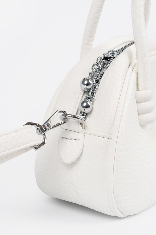 Balta nedidelė rankinė