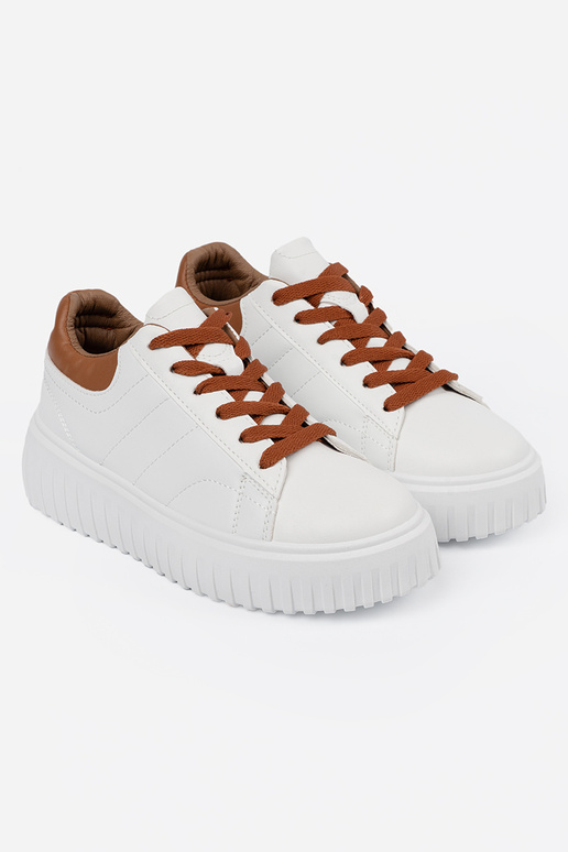 Baltos spalvos sportinio stiliaus...