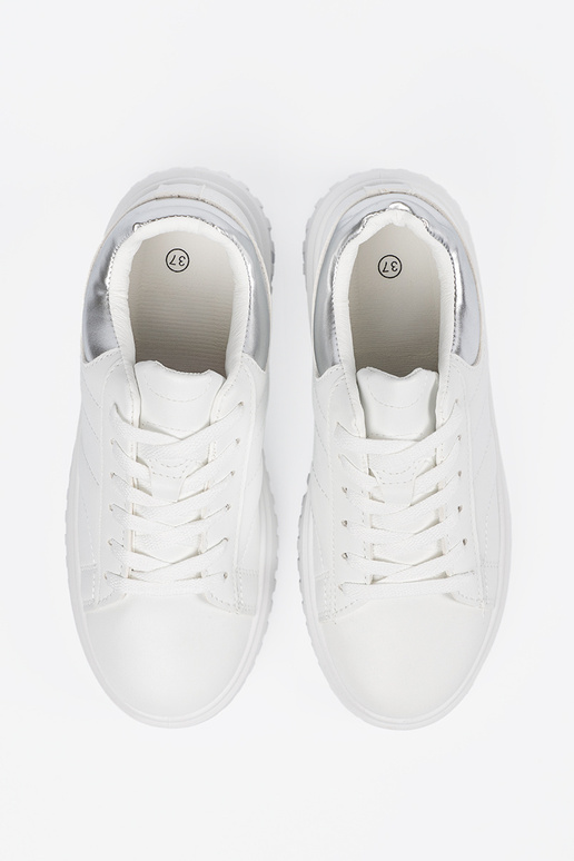 Baltos spalvos sportinio stiliaus...