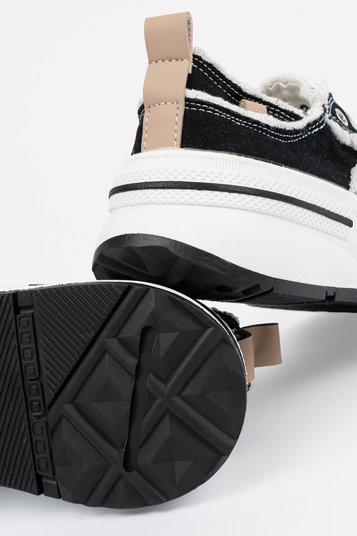 Juodos spalvos klasikinio modelio...