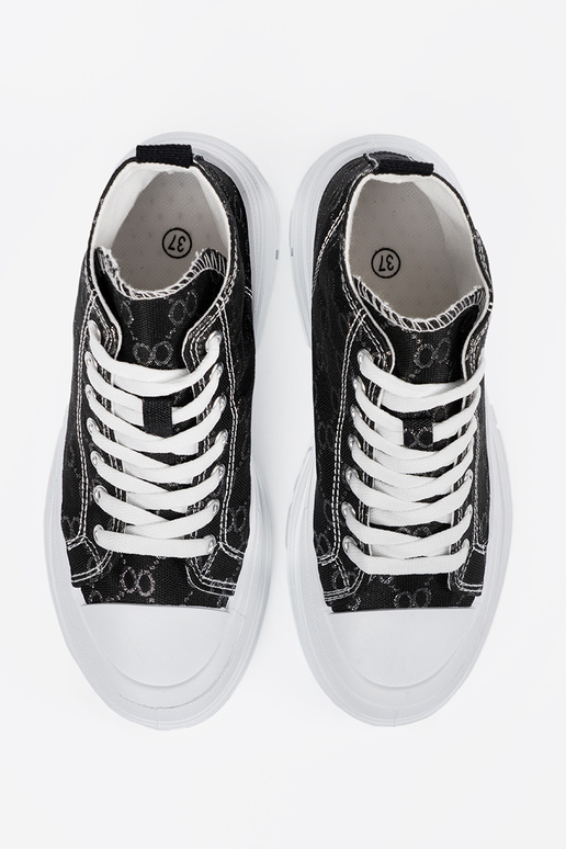 Juodos spalvos batai su raišteliais...