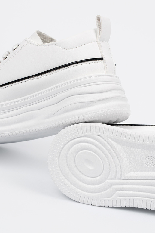 Baltos spalvos moteriški batai su...