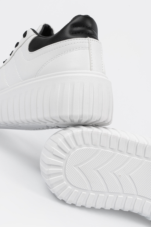 Moteriški batai LIBERO