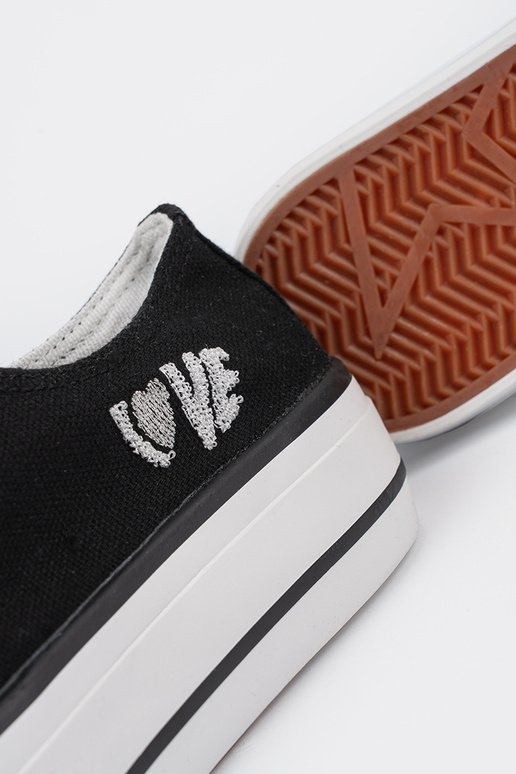 Juodos spalvos moteriški laisvalaikio...