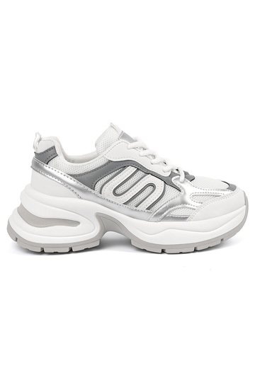 Baltos spalvos moteriški...