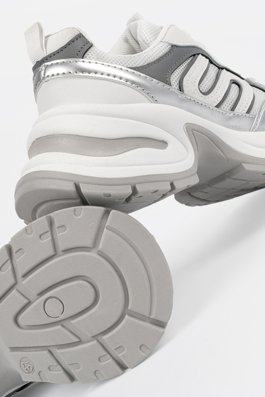 Baltos spalvos moteriški sportinio...