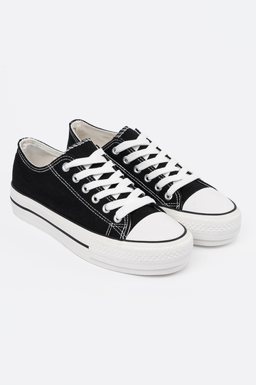 Juodos spalvos moteriški batai 2