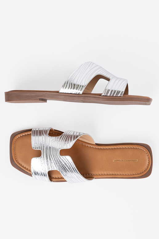 Sidabro spalvos šlepetės su...