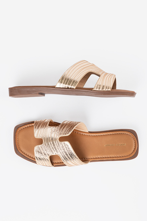 Aukso spalvos šlepetės su kvadratine...